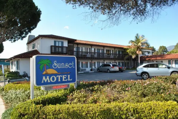 Sunset Motel 4